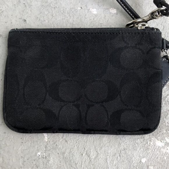Coach Wristlet  - Picture 3 of 4